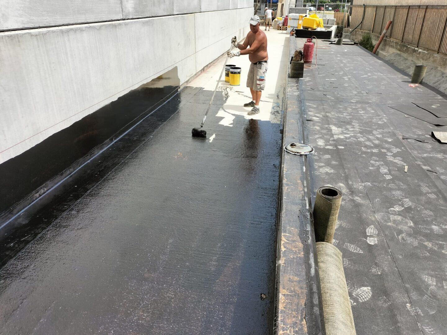 Rivestimento bituminoso liquido su soletta
